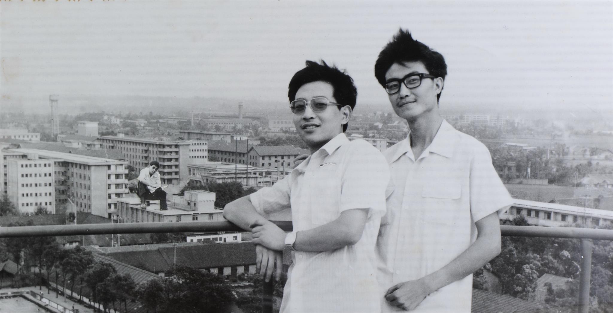 意气风发，登高远望